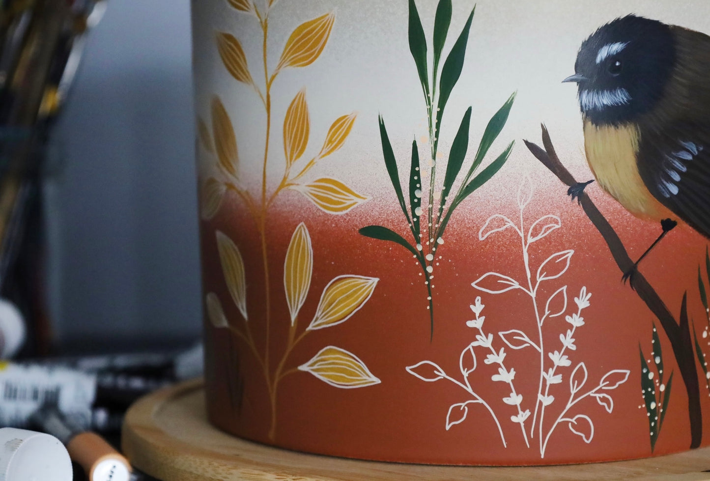 Fantail Terracotta 20cm Handpainted Pot
