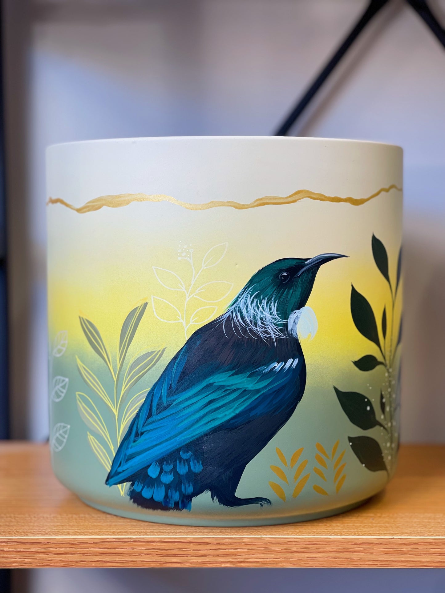 The Proud Tui 21cm Hand Painted Pot