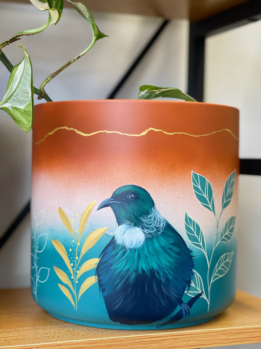 Sunset Tui 21cm Hand Painted Pot