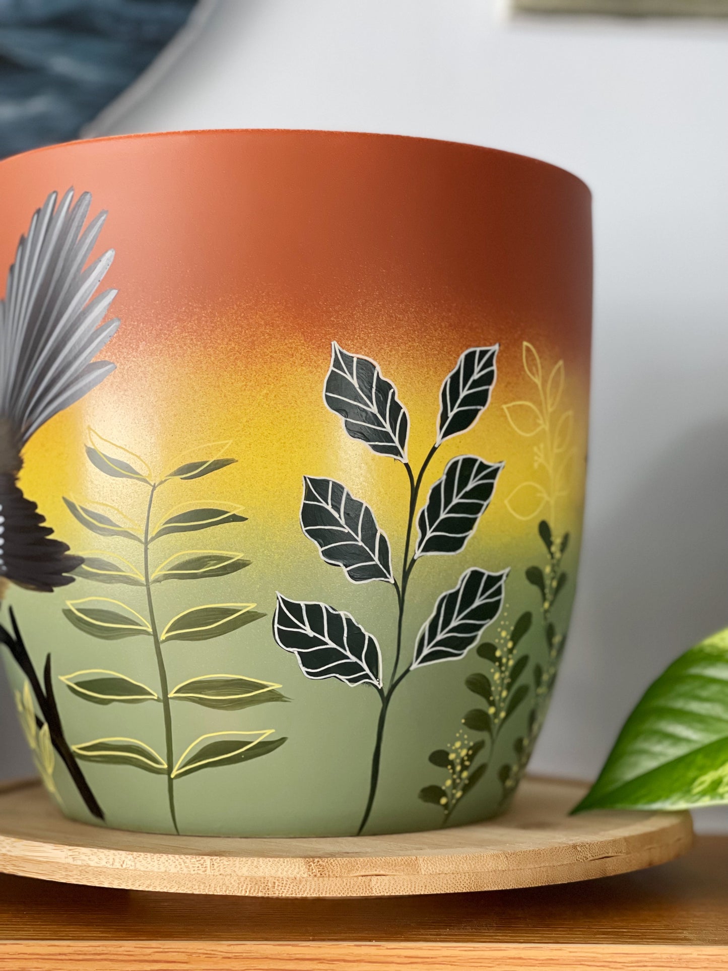 Forest Fantail 21cm Painted Pot