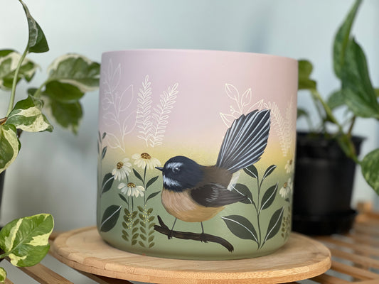 Fantail and the Daisies (Made to Order)